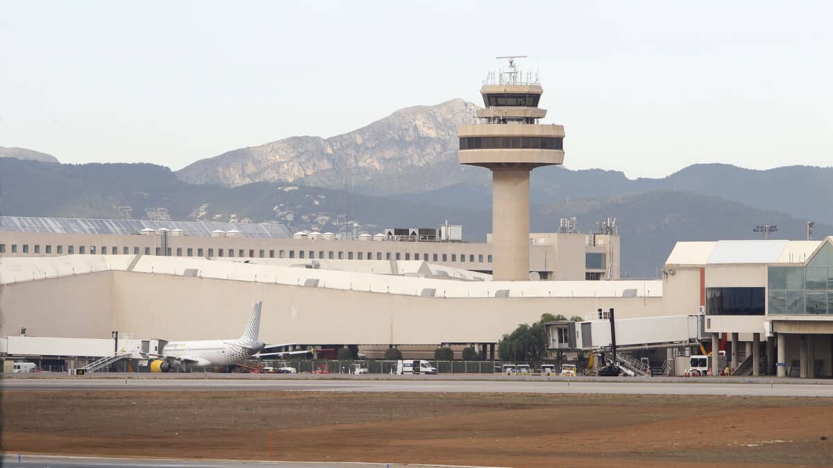 Vista general del aeropuerto de Palma, a 8 de noviembre de 2021, en Palma de Mallorca, Mallorca, Islas Baleares (España).
