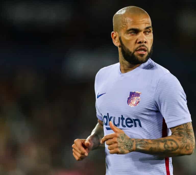 Dani Alves contrata al abogado de Messi y los Pujol para salir de la cárcel