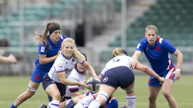 La Federación Escocesa de Rugby prohíbe competir a las mujeres trans