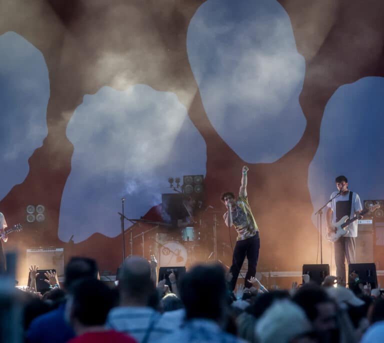 El festival Tomavistas despedirá la primavera con The Vaccines, Metronomy y La La Love You