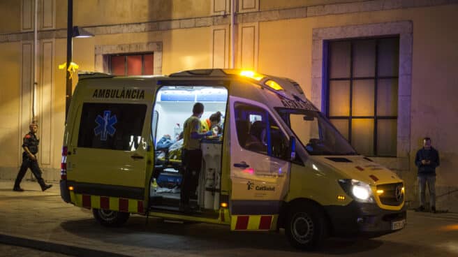 Explosión de un bidón durante una exhibición científica en la Casa de Cultura de Girona Imagen de archivo de servicios de emergencias