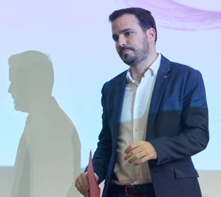 Garzón da su "apoyo explícito" a Sumar, el proyecto de Yolanda Díaz