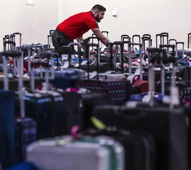Un fallo en el sistema informático de alertas aéreas paraliza los vuelos de EE.UU.