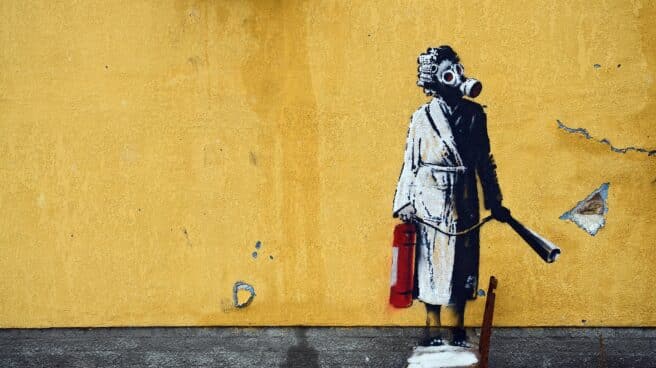 La Fiscalía de Ucrania informa de un intento de robo a una obra de Bansky en Ucrania Mural de Banksy en Gostomel (Ucrania)
