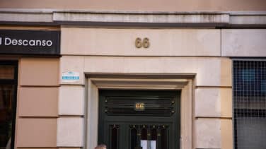 Construir más pisos, ayudas para los jóvenes y eliminar el IVA de las compraventas: las medidas para la vivienda del 23J