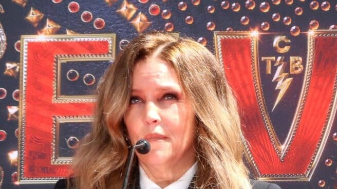 La cantante Lisa Marie Presley La cantante Lisa Marie Presley