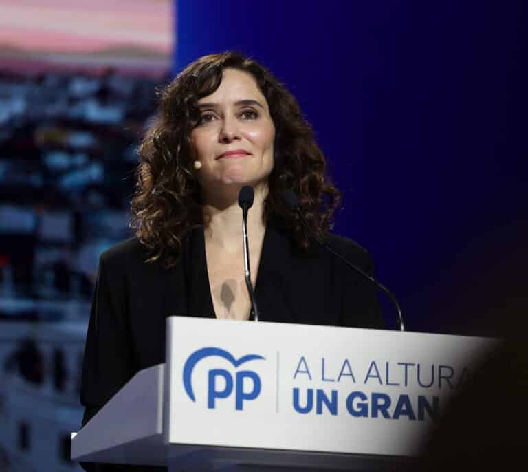 Ayuso y su claro mensaje a Pedro Sánchez: "Que te vote Txapote"