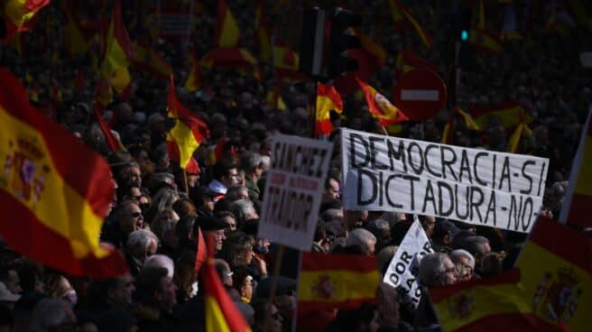 Manifestación contra el Gobierno de Sánchez Manifestación contra el Gobierno de Sánchez