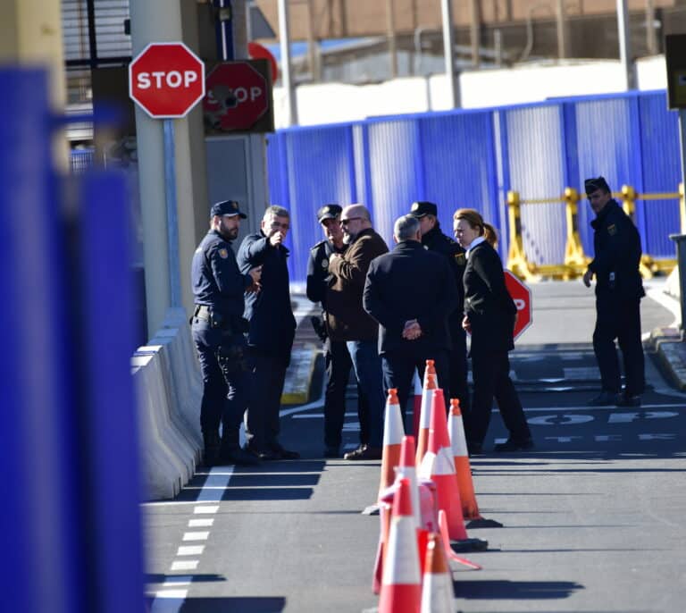 España y Marruecos practican una 'prueba piloto' para abrir las aduanas de Ceuta y Melilla