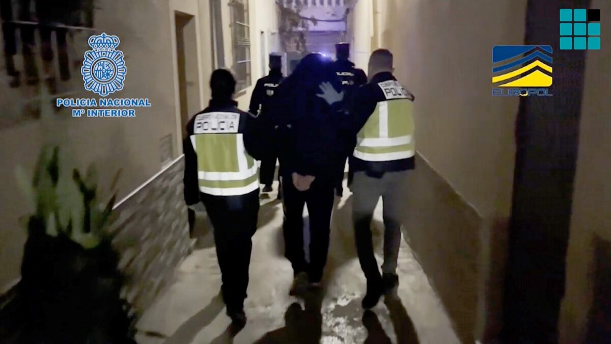 Imagen de la intervención policial en El Ejido (Almería) / Policía Nacional