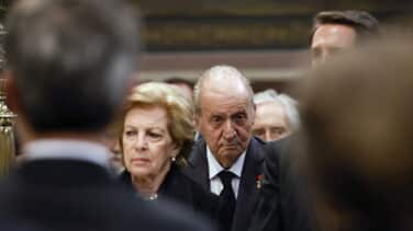 Don Juan Carlos: "Niego haber tenido una relación amorosa con doña Rosario Palacios"