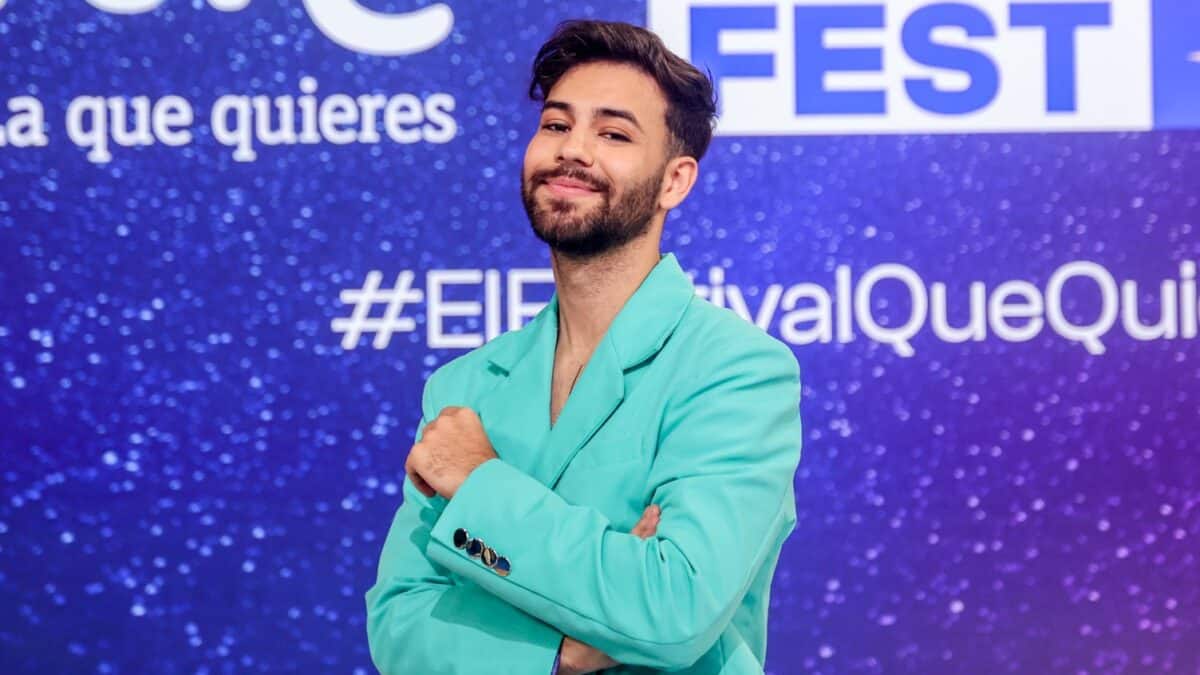 Agoney, en la presentación del Benidorm Fest