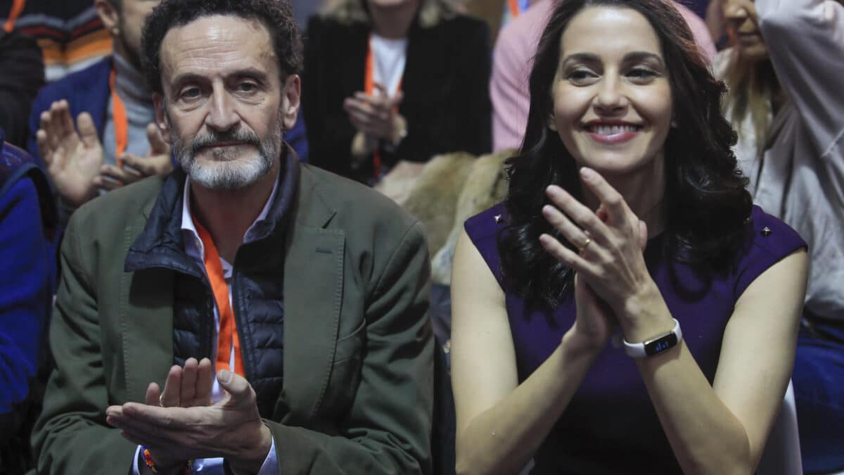 La expresidenta de Cs. Inés Arrimadas, y el portavoz adjunto del partido en el Congreso, Edmundo Bal, durante la VI Asamblea General de este fin de semana