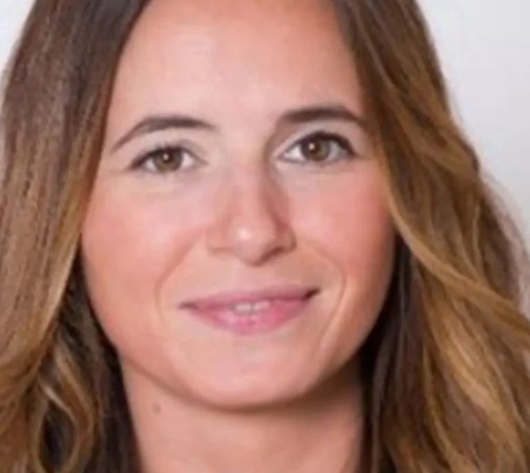 La militante del PP Inés Bellido, embarazada, su marido y su hijo mueren en un accidente de coche