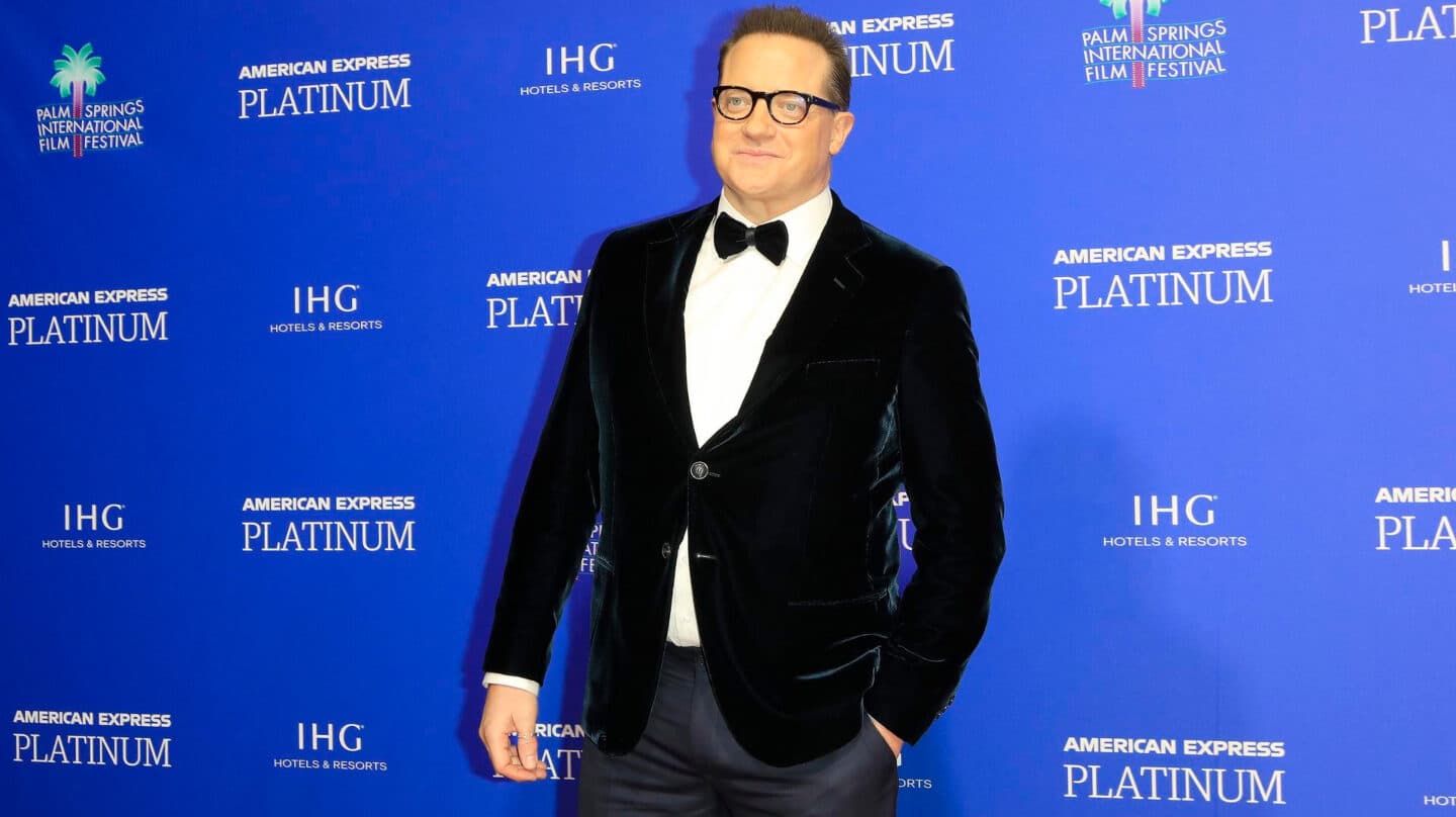 Brendan Fraser posa en los Premios del Festival Internacional de Cine de Palm Springs 2023