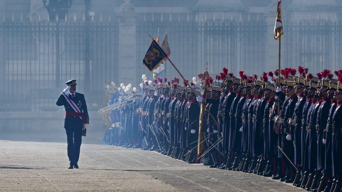 El Rey subraya la "evidente" necesidad de invertir más en Defensa durante la Pascua Militar