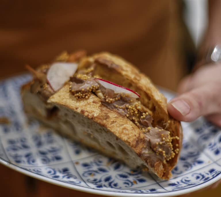 De perdiz y malagueño: este es el mejor bocadillo de España