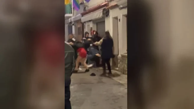 Identifican a 10 jóvenes, cuatro de ellos menores de edad, por la agresión homófoba en Sitges Agresión homófoba en Sitges