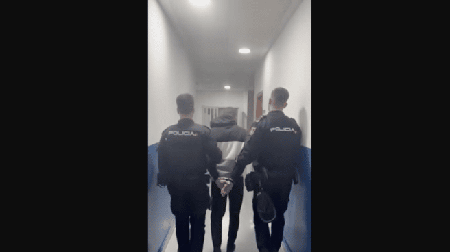 El detenido por el atentado de Algeciras, custodiado en comisaría Detenido en Algeciras