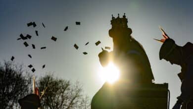 Un muerto y cinco heridos en la Cabalgata de Reyes Magos de Marchena (Sevilla) tras ser arrollados por una carroza