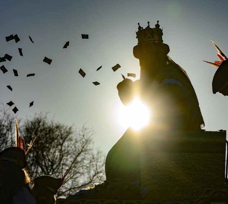 Un muerto y cinco heridos en la Cabalgata de Reyes Magos de Marchena (Sevilla) tras ser arrollados por una carroza