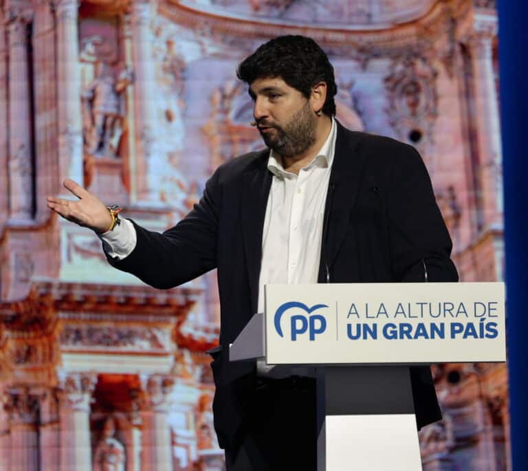 Murcia pondrá fecha a la investidura de López Miras sin cerrar un acuerdo con Vox