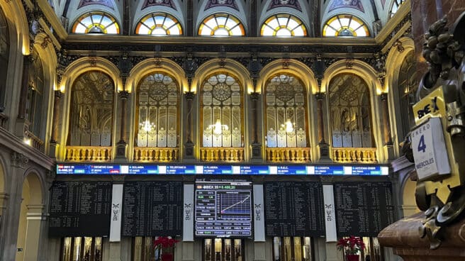 La Bolsa española se anota un alza del 0,81 % y recupera de nuevo los 8.400