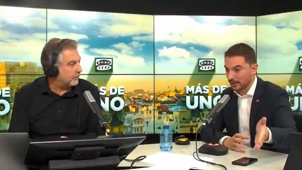 Juan Lobato, durante su entrevista con Carlos Alsina en Onda Cero.
