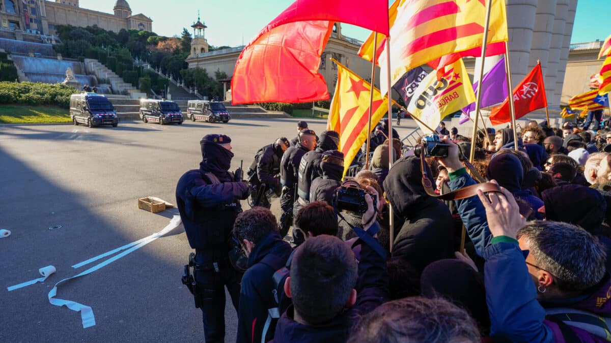 Junts abre otro frente con ERC por la actuación de los Mossos en la cumbre