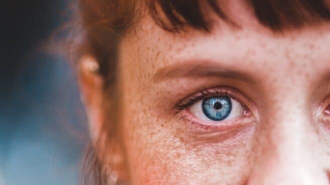 El estudio científico que explica por qué los humanos tenemos los ojos blancos Ojo Humano