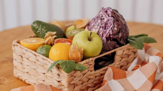 Cesta de frutas y verduras