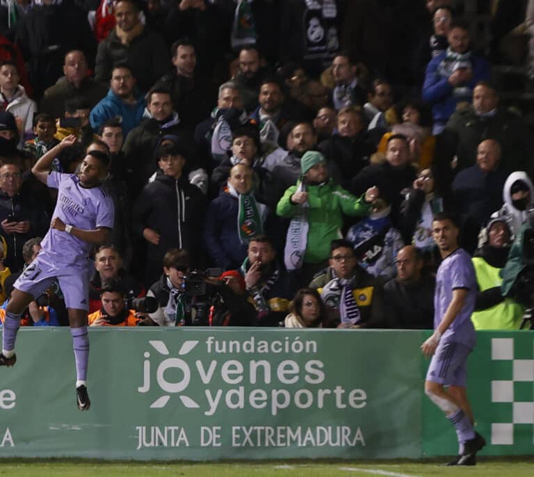 El Real Madrid jugará contra el Villarreal y el Barcelona contra el Ceuta en octavos de la Copa del Rey