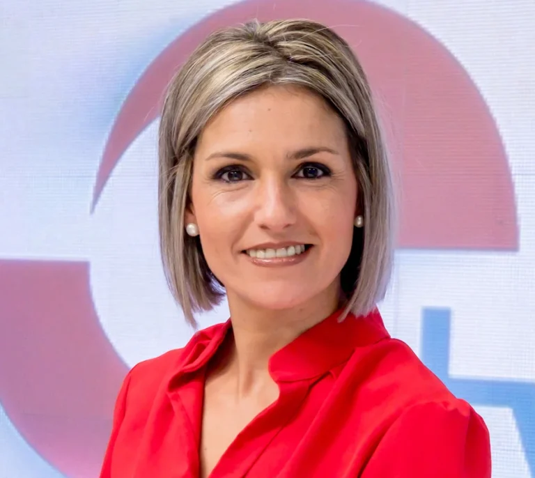 Muere la periodista Sandra Carmona de forma repentina a los 42 años