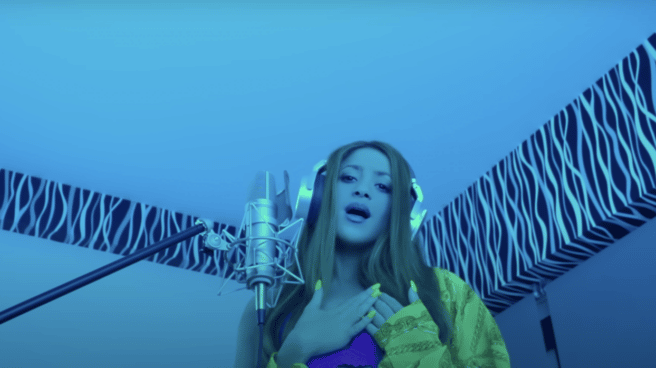 Las frases censuradas de la canción de Shakira contra Piqué: "Quitamos cosas fuertes" Shakira en el vídeo de la Sesión 53 de Bizarrap
