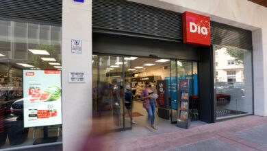 Dia reduce las pérdidas a la mitad en 2022 y eleva sus ventas con un 4% menos de tiendas