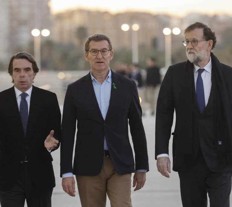 Feijóo fusionará Cultura con Educación y Universidades como hicieron Aznar y Rajoy