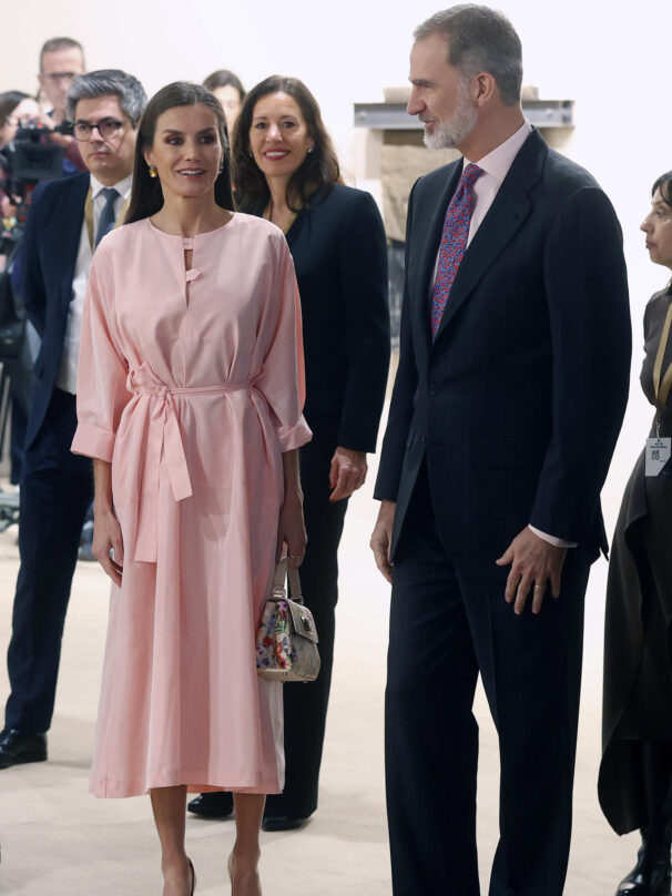 La Reina Letizia y el Rey Felipe a su llegada a ARCO