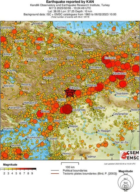 Mapa de Turquía con un histórico de los sismos y el epicentro del terremoto de hoy.