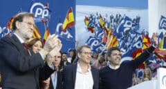 Media de encuestas autonómicas: el PP retendría sus gobiernos y amenaza en la Comunidad Valenciana o La Rioja