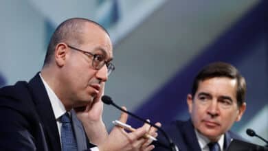 Onur Genç (BBVA) lamenta la incertidumbre política y pide que se resuelva "cuanto antes"