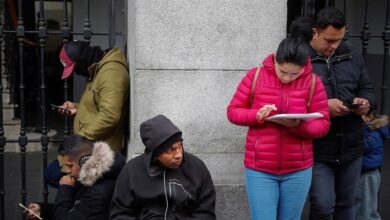 La cita previa enfrenta a miles de pensionistas con la Seguridad Social