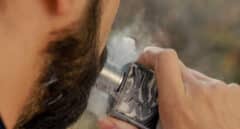 Polémica por un congreso sobre el vapeo y cigarrillos electrónicos en la Universidad Rey Juan Carlos