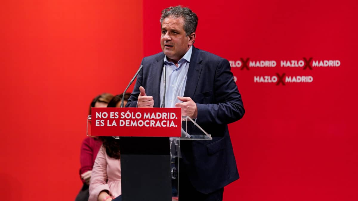 El alcalde de Parla, Ramón Jurado interviene en un mitin