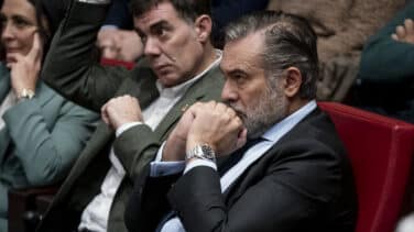 El consejero madrileño Enrique López presenta su baja en el PP para volver a la Justicia