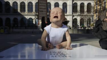 Científicos contra la leche de fórmula para bebés: propiedades falsas, peor nutrición y feminismo engañoso