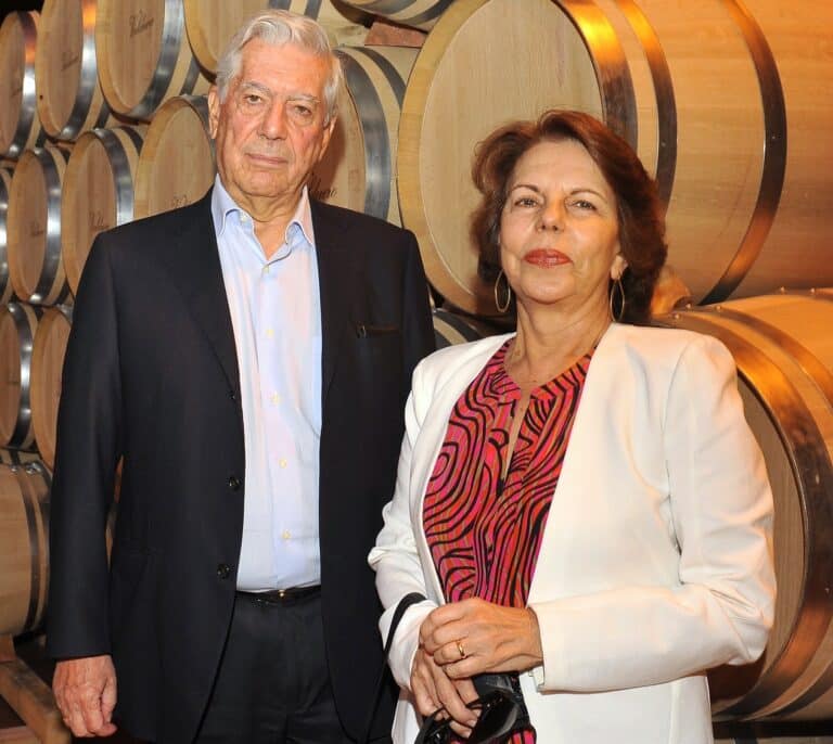 Mario Vargas Llosa y Patricia Llosa viajan juntos a París