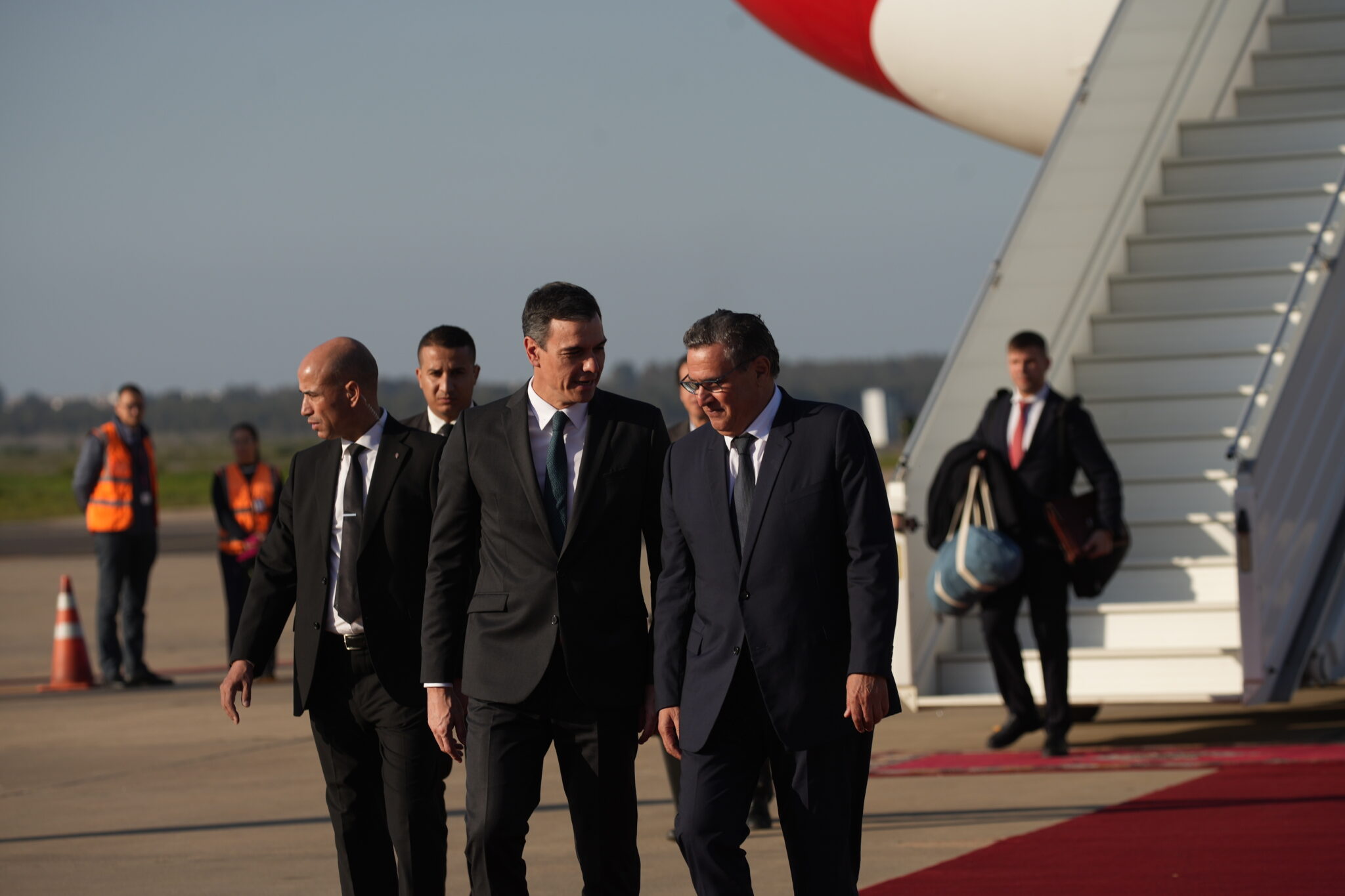 El "plantón" de Mohamed VI a Sánchez desluce la cumbre de las cesiones a Marruecos