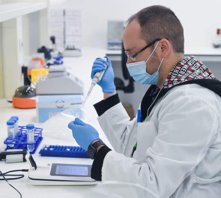 Los cinco factores evitables que provocan una de cada tres muertes por cáncer