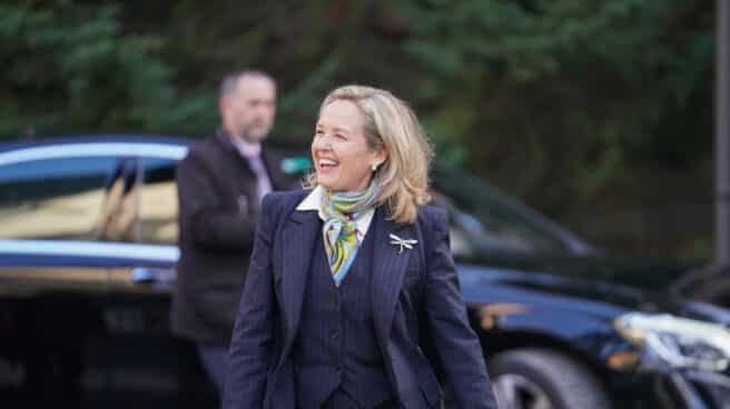 La vicepresidenta primera del Gobierno de España y ministra de Asuntos Económicos y Transformación Digital, Nadia Calviño, a su llegada al Palacio de Ajuria Enea La vicepresidenta primera del Gobierno de España y ministra de Asuntos Económicos y Transformación Digital, Nadia Calviño, a su llegada al Palacio de Ajuria Enea