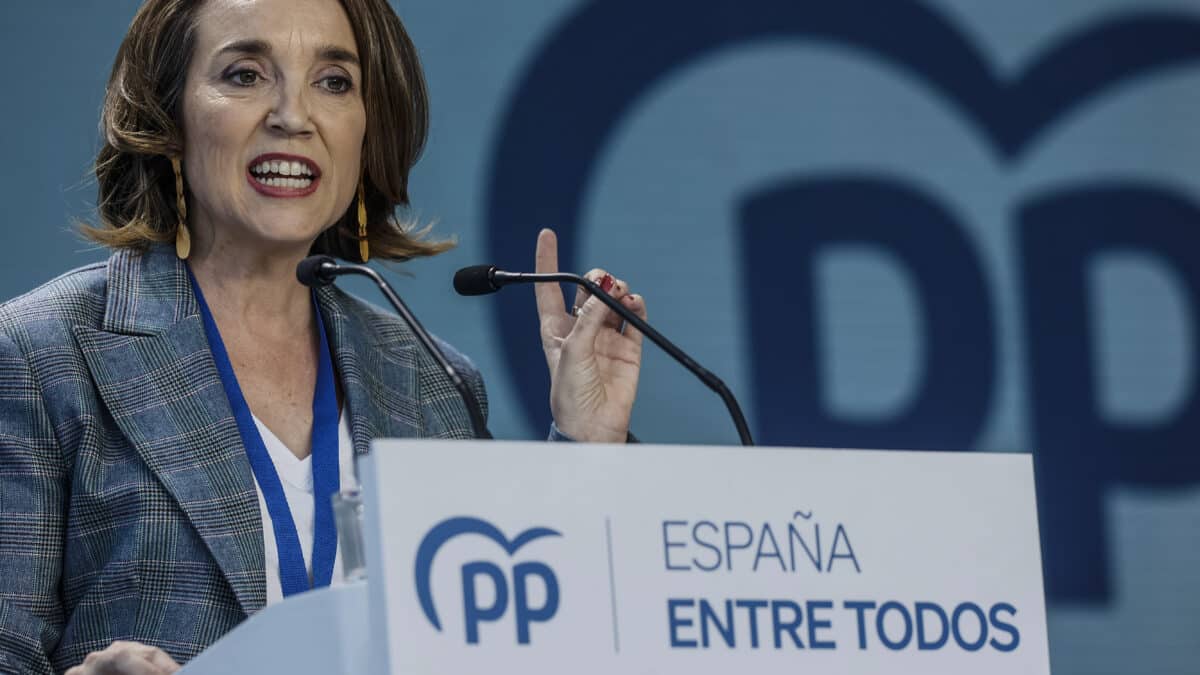 La secretaria general del Partido Popular y portavoz de la formación en el Congreso, Cuca Gamarra, interviene en la 26 Intermunicipal del PP, a 4 de febrero de 2023